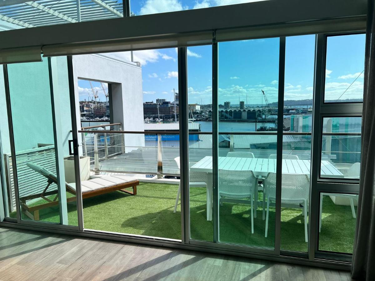 Spacious Penthouse With Spectacular Harbour Views! Auckland Exteriör bild