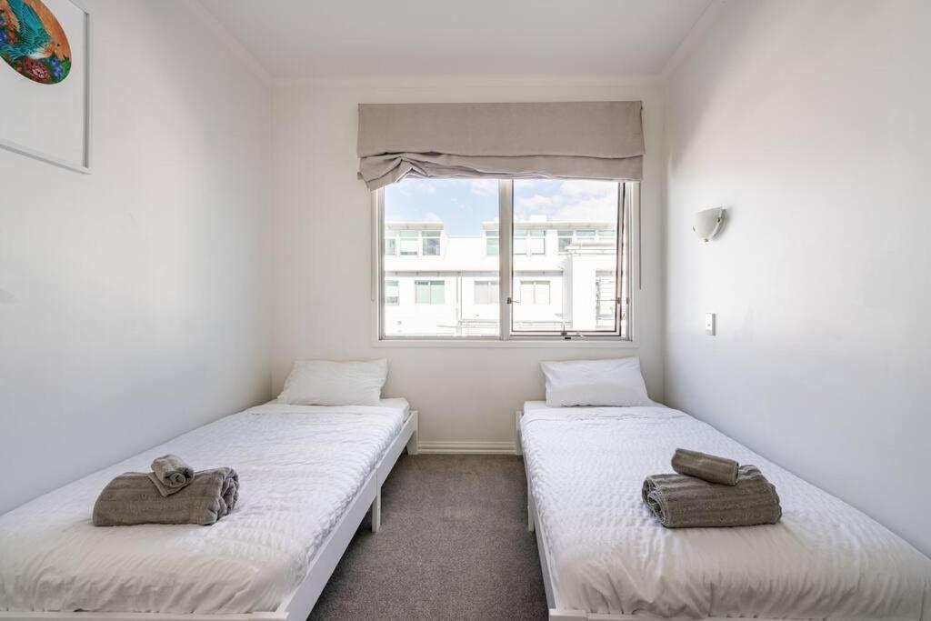 Spacious Penthouse With Spectacular Harbour Views! Auckland Exteriör bild