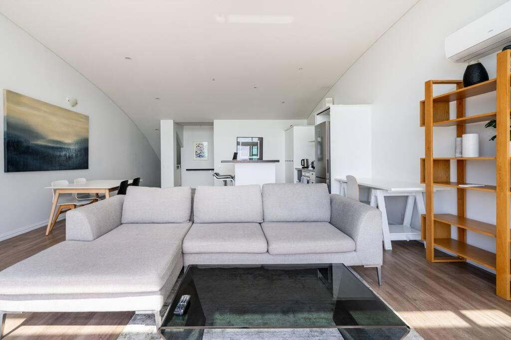 Spacious Penthouse With Spectacular Harbour Views! Auckland Exteriör bild